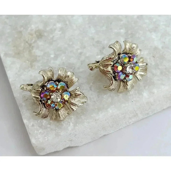 Vintage Coro Signed Gold Toned Floral MCM Iridescent Rhinestone Clip On Studs - Picture 1 of 7